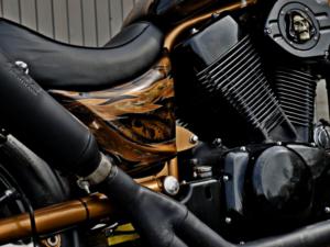 Suzuki Intruder